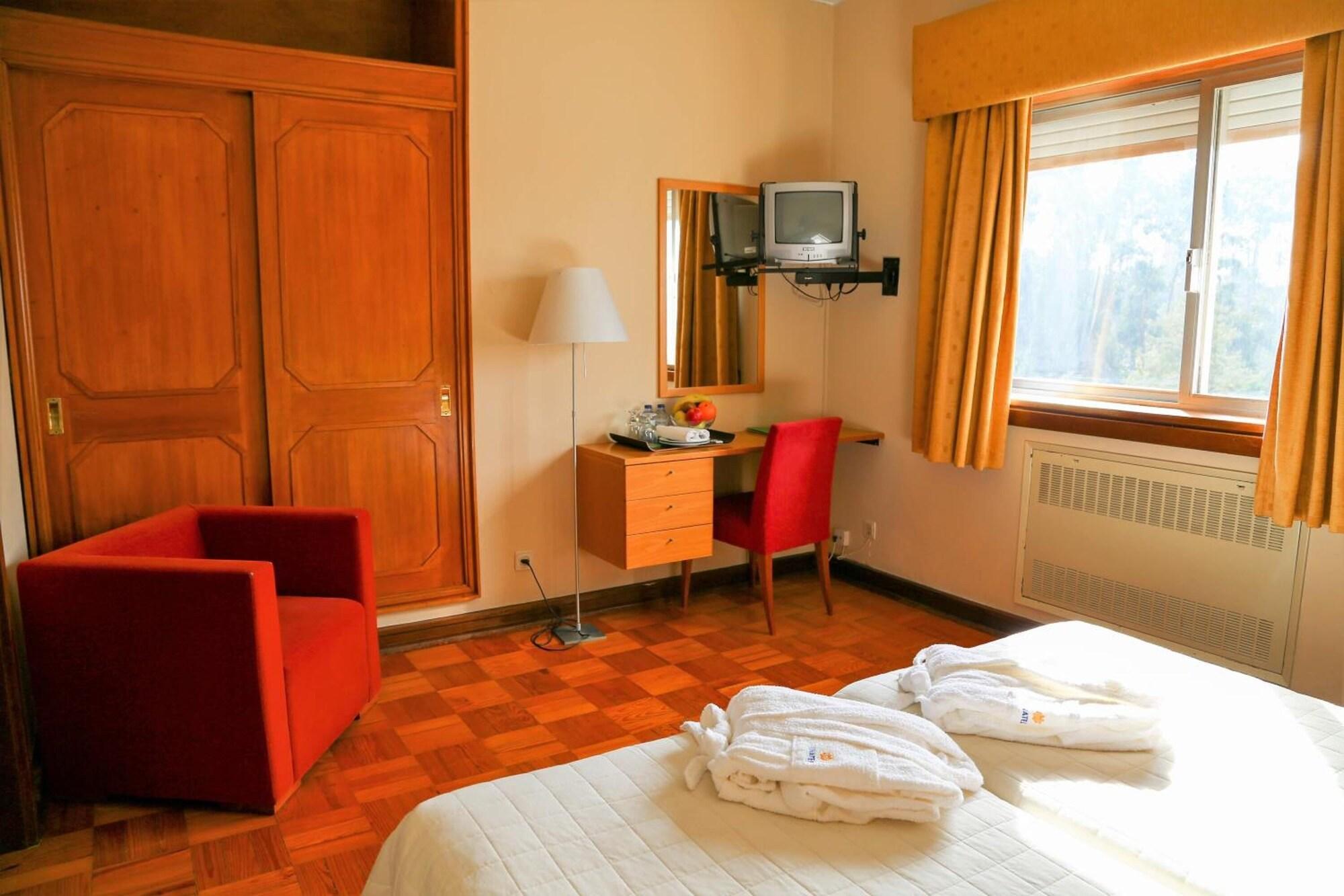 Hotel Inatel Santa Maria Da Feira Zewnętrze zdjęcie